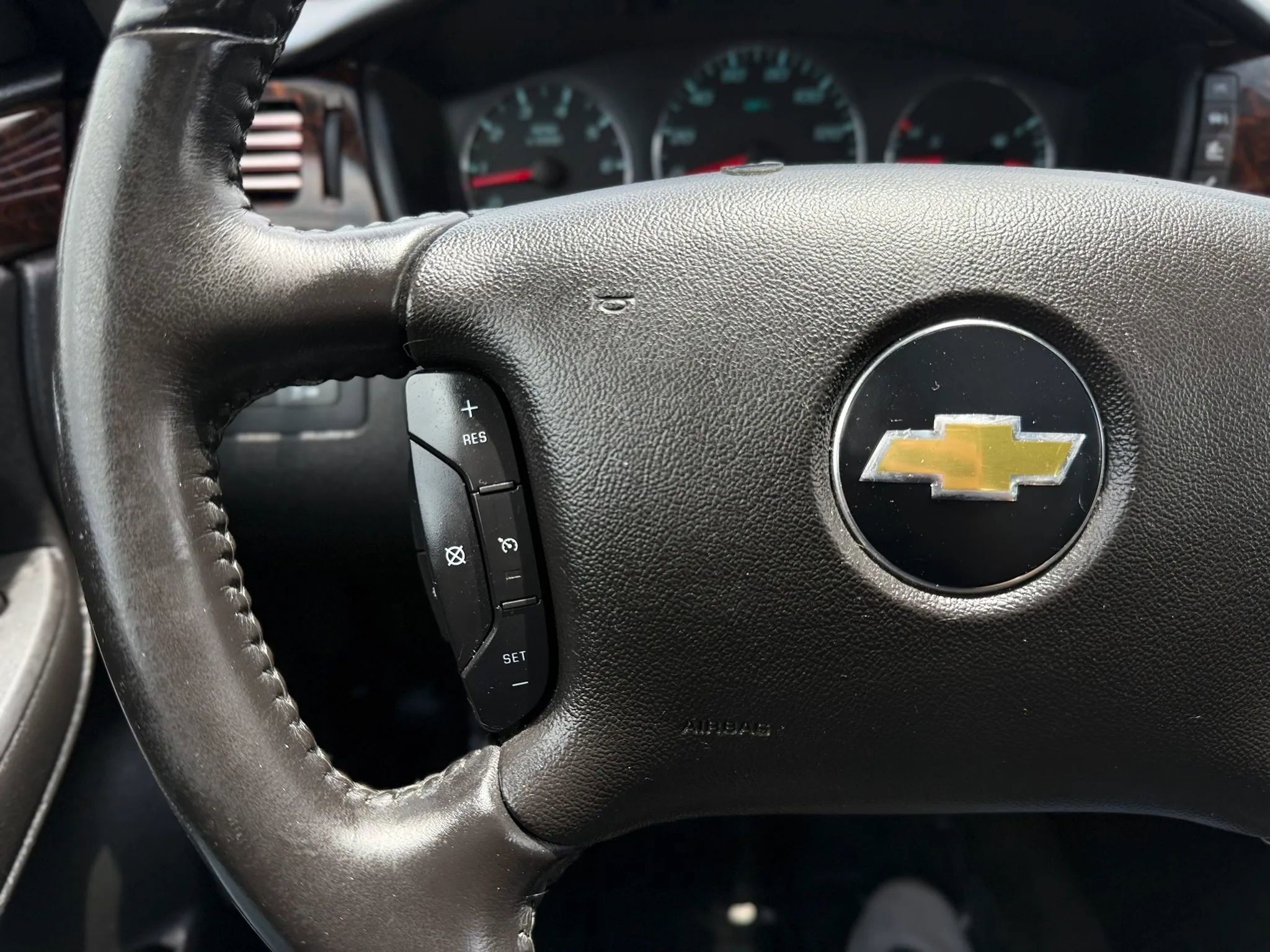 Used 2013 Chevrolet Impala LT w/ LT Sunroof Package FWD image 25