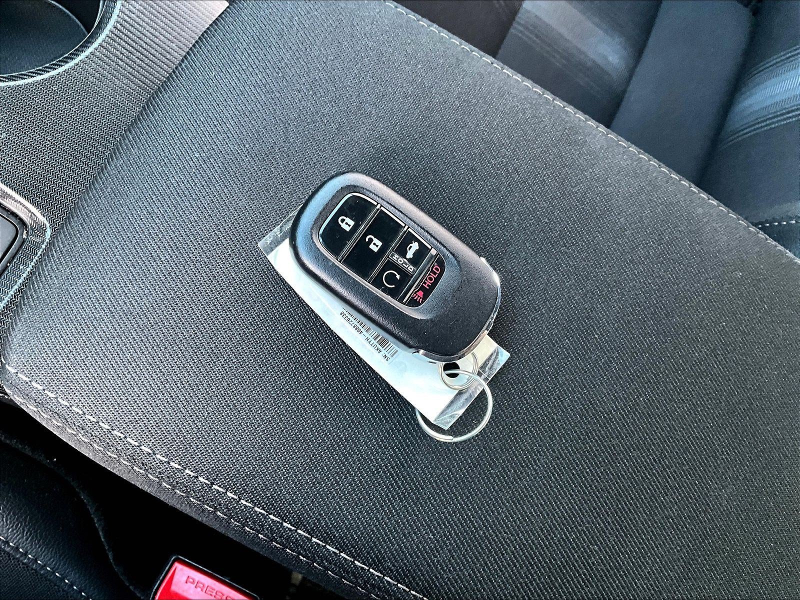 Used 2024 Honda Civic Sport image 32