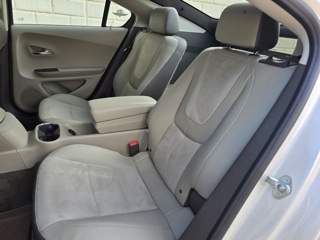 Used 2014 Chevrolet Volt Premium w/ Premium Trim Package image 22