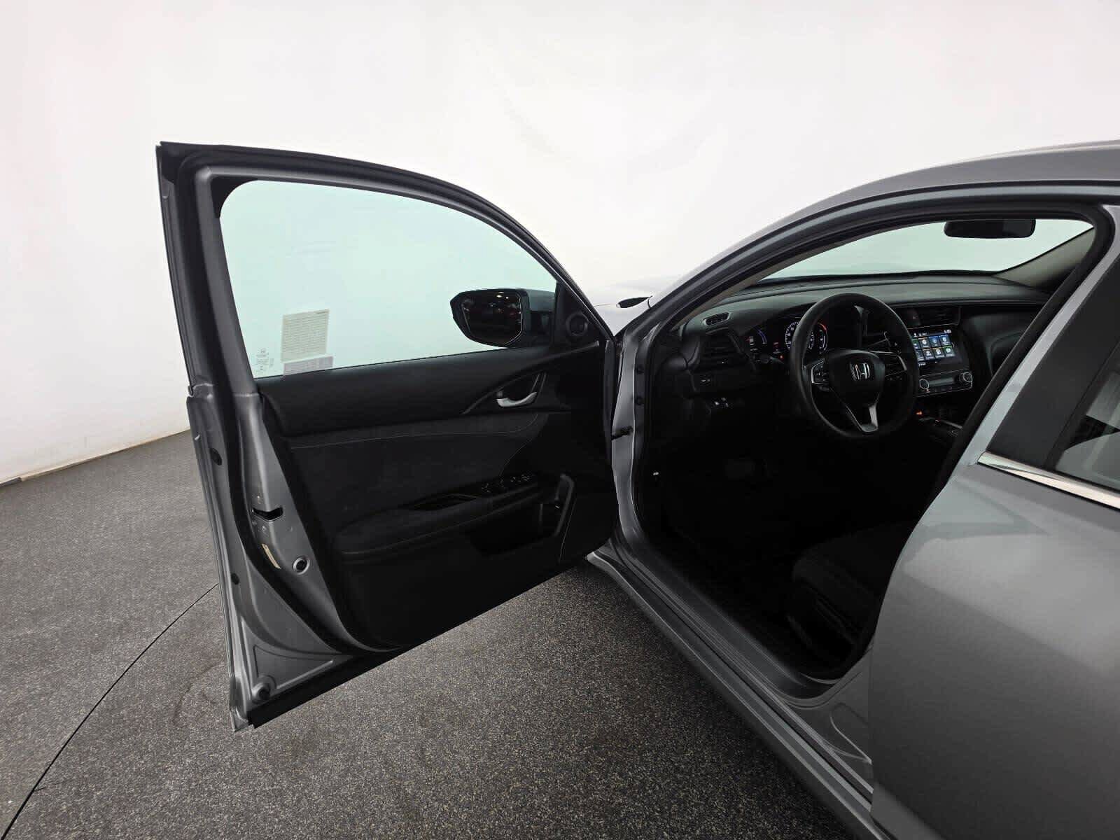 Used 2021 Honda Insight EX image 19