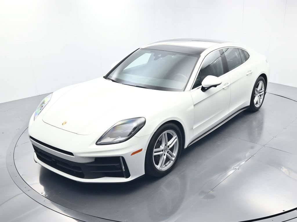 Certified 2025 Porsche Panamera RWD image 32