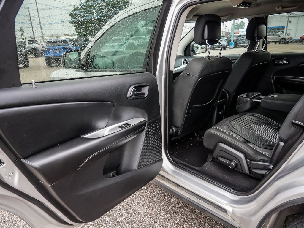 Used 2012 Dodge Journey SXT w/ Popular Equipment Group FWD image 19