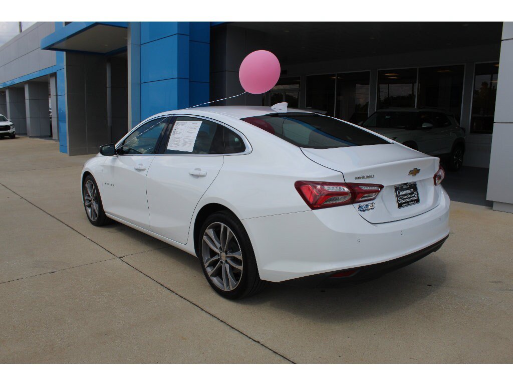 Used 2024 Chevrolet Malibu LT FWD image 7
