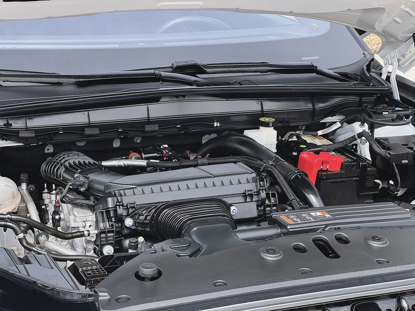 Used 2024 Lincoln Nautilus Premier w/ Equipment Group 102A image 28