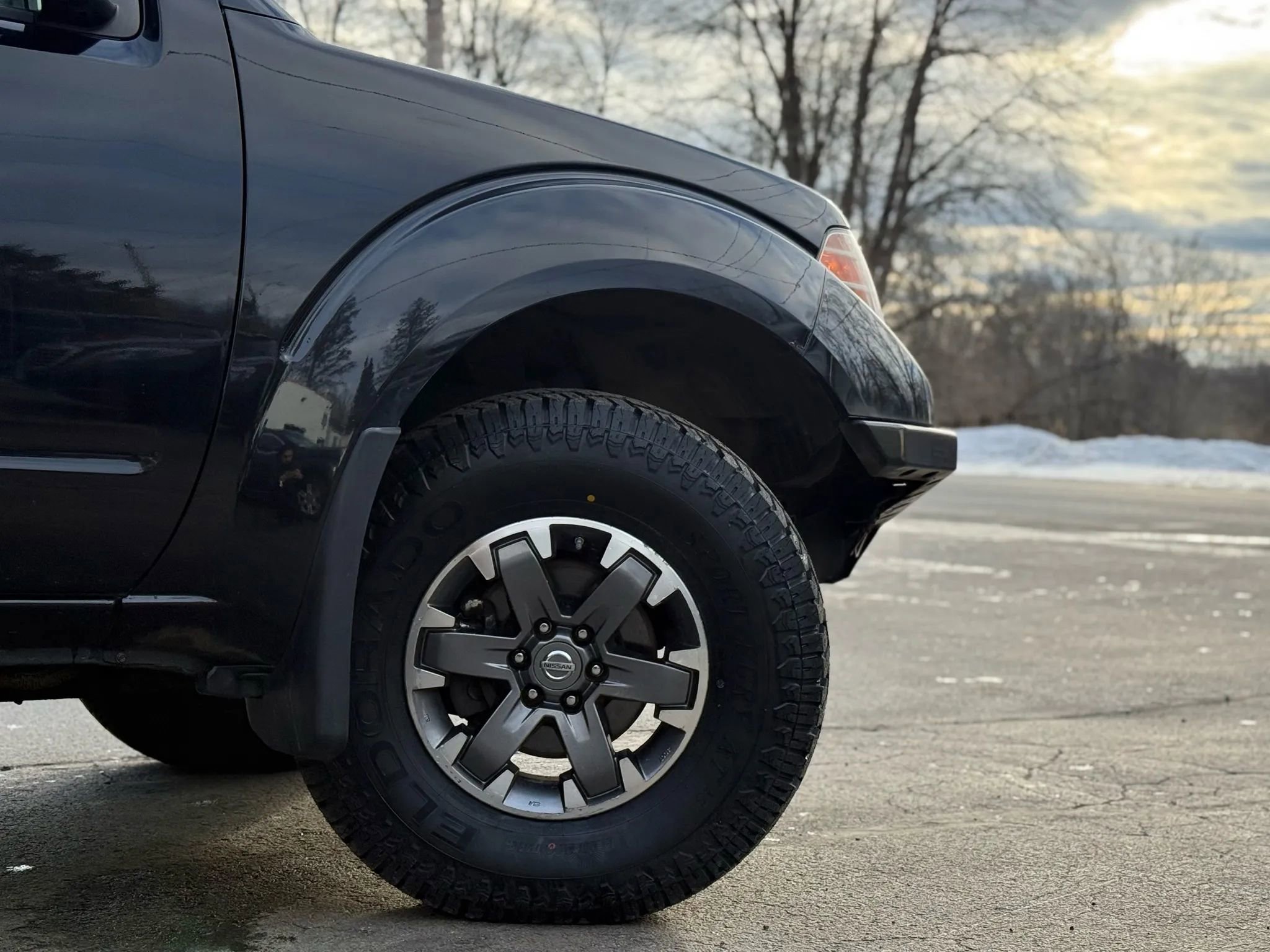 Used 2017 Nissan Frontier PRO-4X w/ Pro-4x Luxury Package image 53
