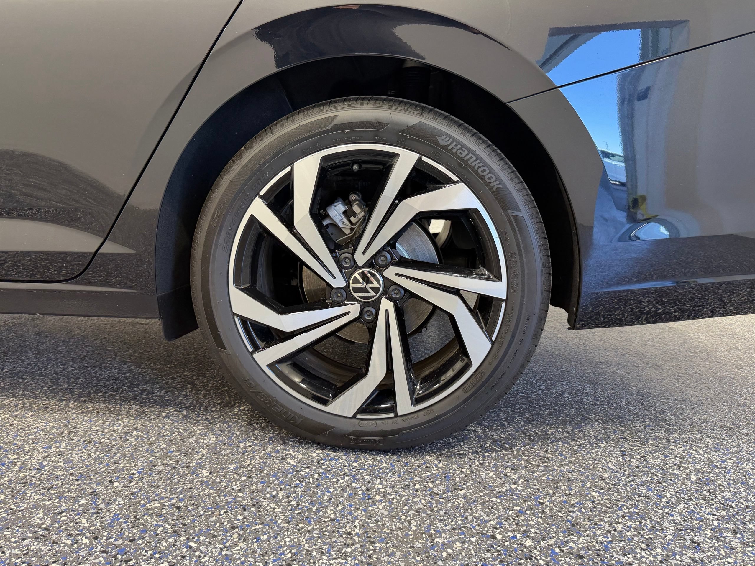 New 2026 Volkswagen Jetta SEL FWD image 13