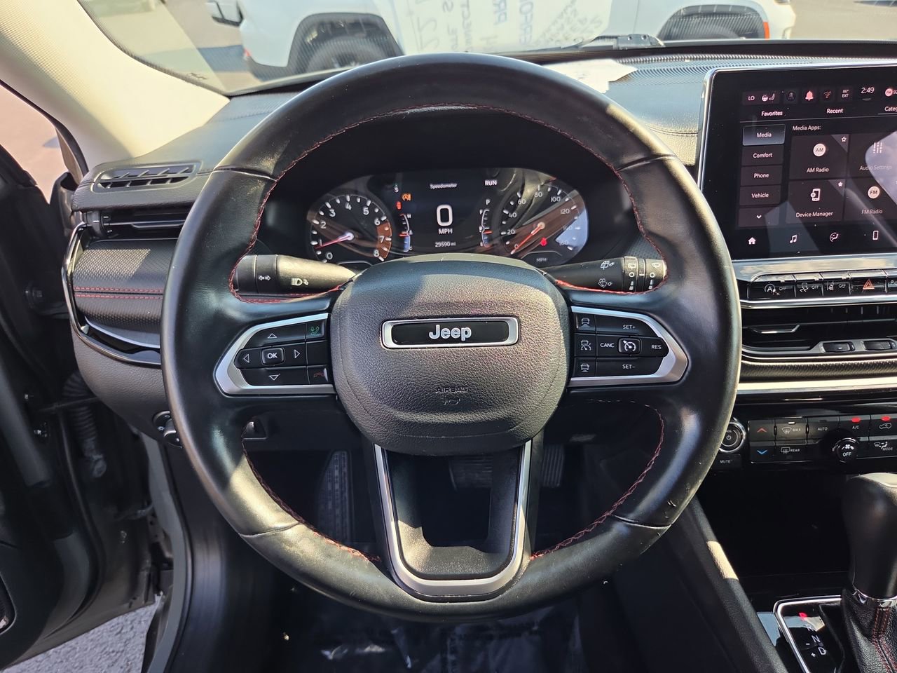 Used 2022 Jeep Compass Trailhawk w/ Trailhawk Convenience Group AWD/4WD image 20