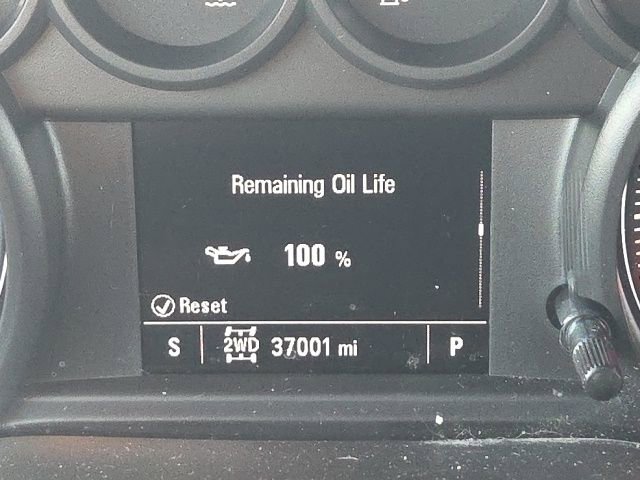 Used 2020 Chevrolet Silverado 1500 Custom w/ Custom Value Package image 37