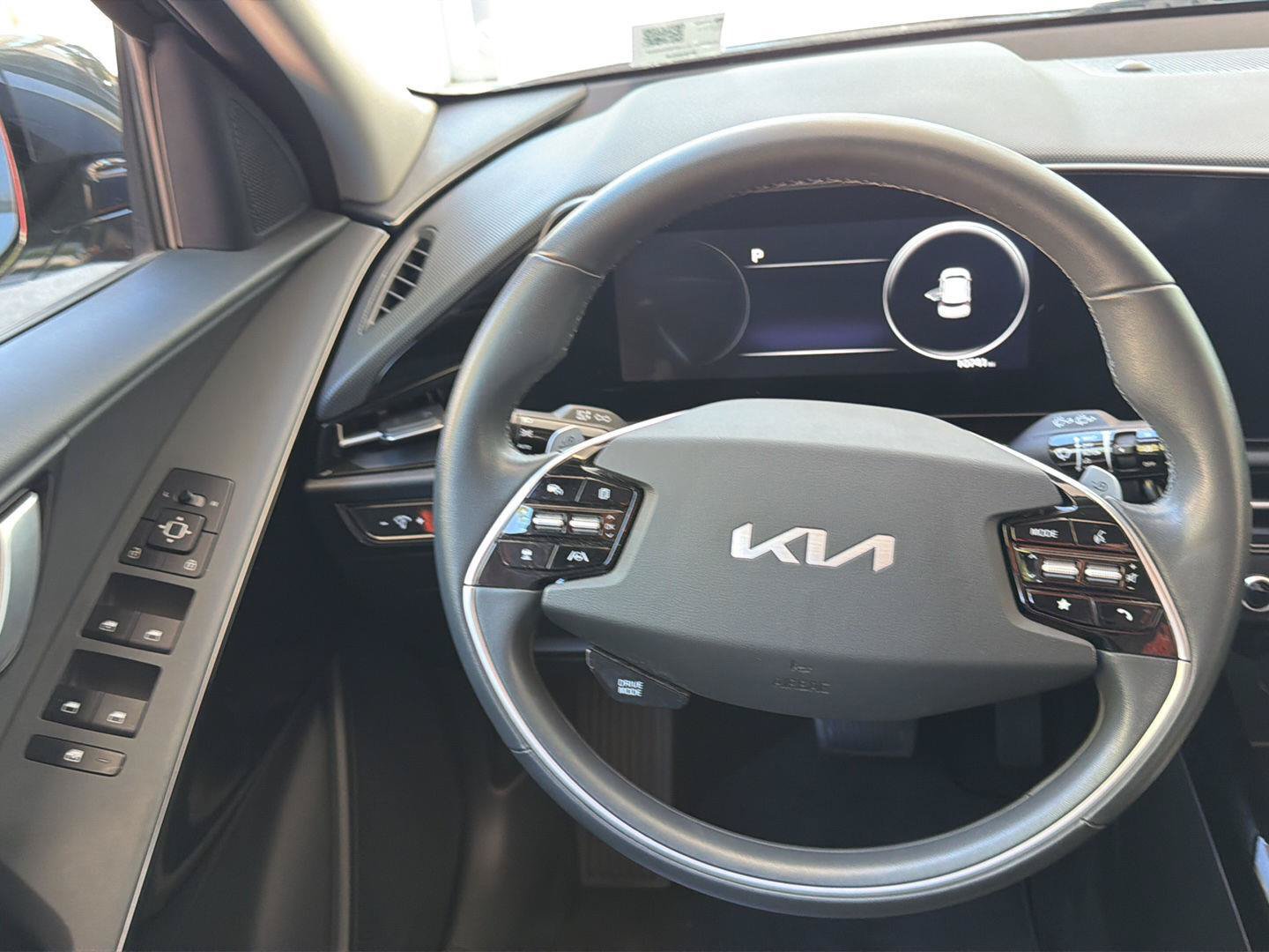 Used 2023 Kia Niro Wind FWD image 19