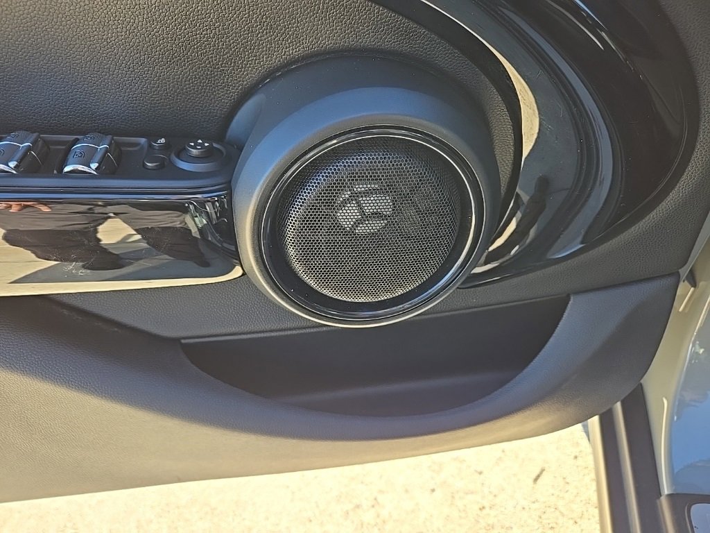 Used 2018 MINI Cooper S image 42