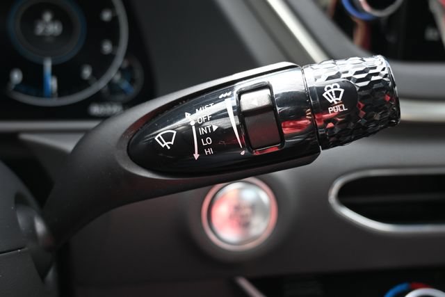 Used 2023 Hyundai Sonata SEL Plus FWD image 34