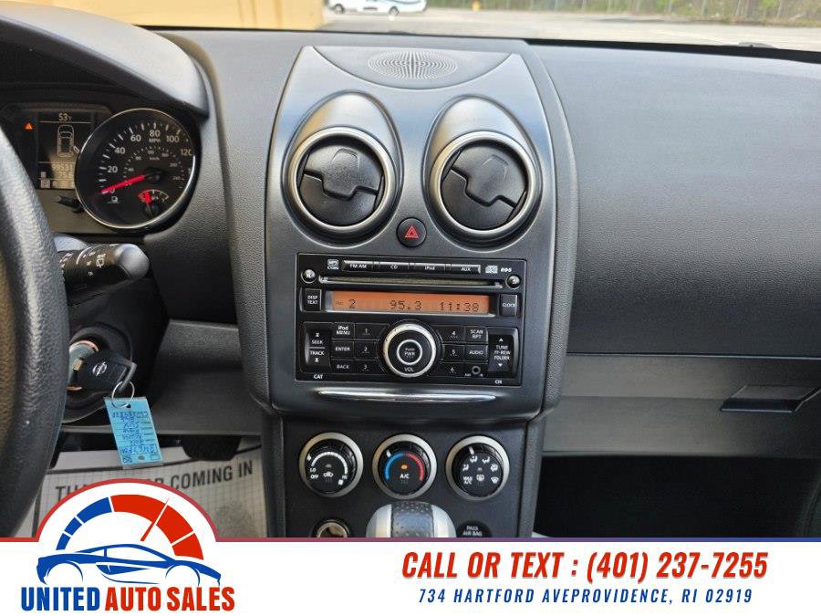 Used 2012 Nissan Rogue S AWD/4WD image 16