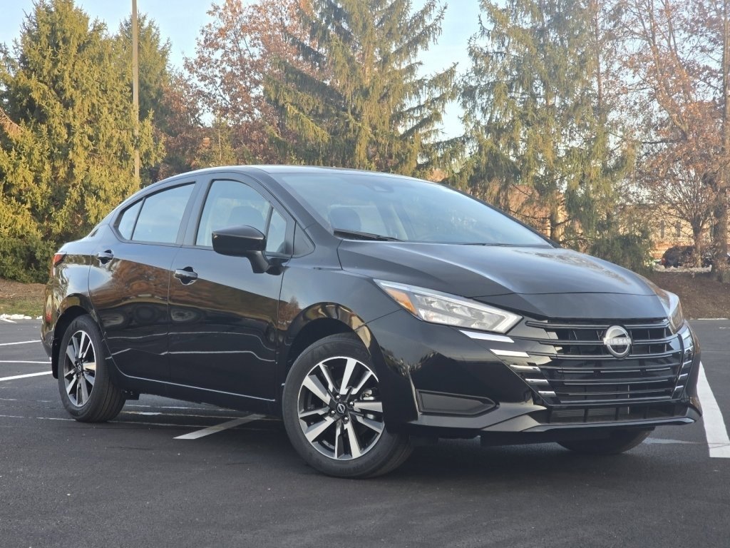 New 2025 Nissan Versa SV