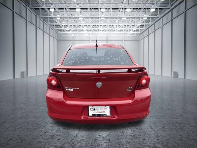 Used 2012 Dodge Avenger SE FWD image 4