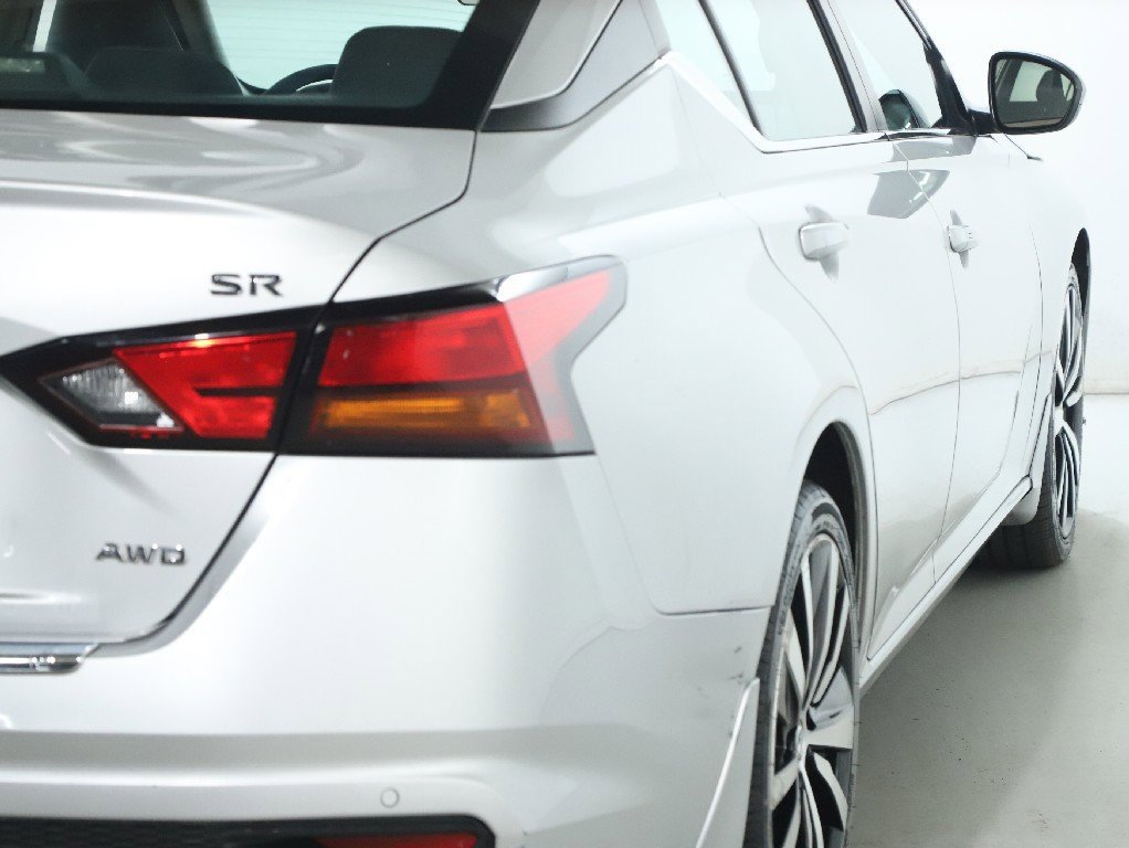 Used 2020 Nissan Altima 2.5 SR image 45