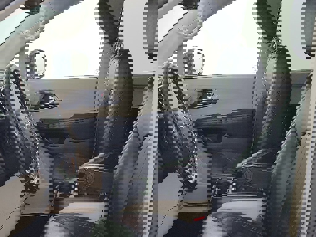 Used 2020 Chrysler Pacifica Touring-L image 12