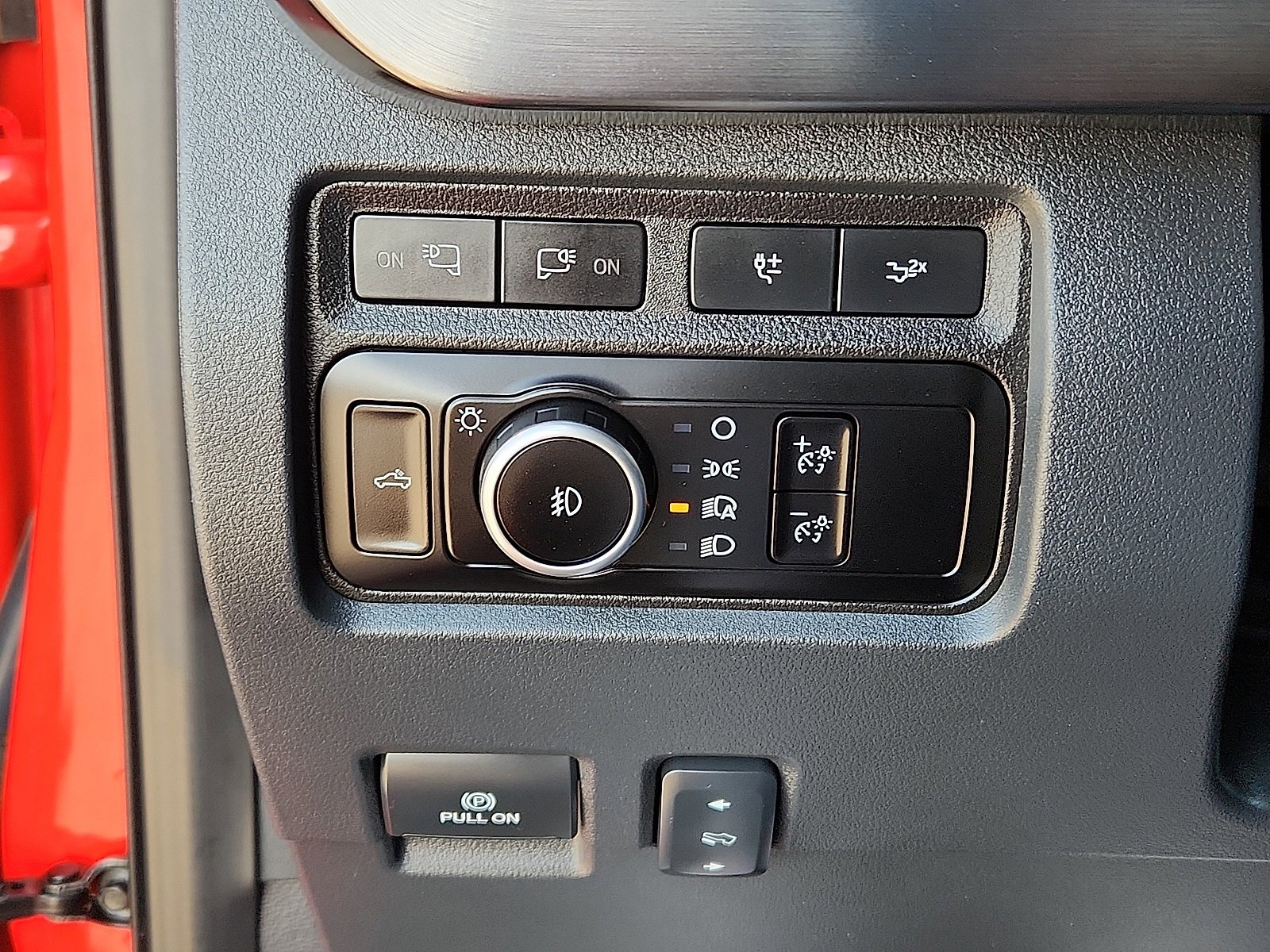 Used 2023 Ford F350 Lariat w/ Lariat Ultimate Package image 17