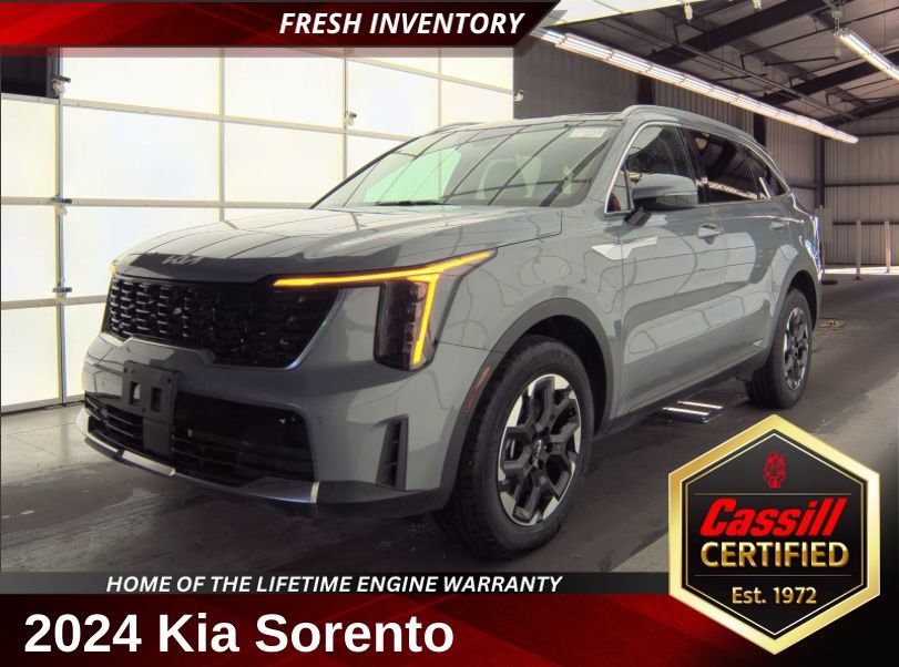 Used 2024 Kia Sorento S w/ Panoramic Sunroof Package
