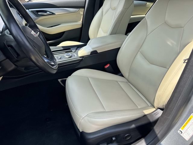 Used 2023 Cadillac CT5 Luxury w/ Sun And Sound Package RWD image 15