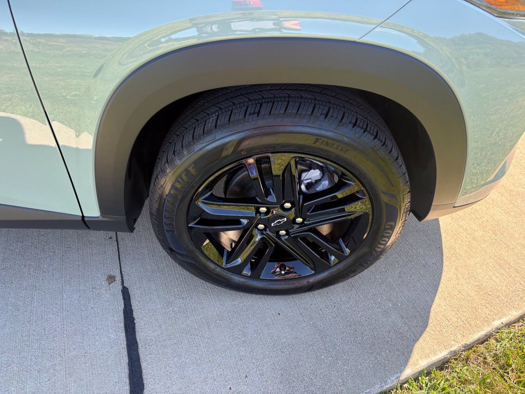 New 2026 Chevrolet Trax ACTIV w/ Sunroof Package FWD image 51