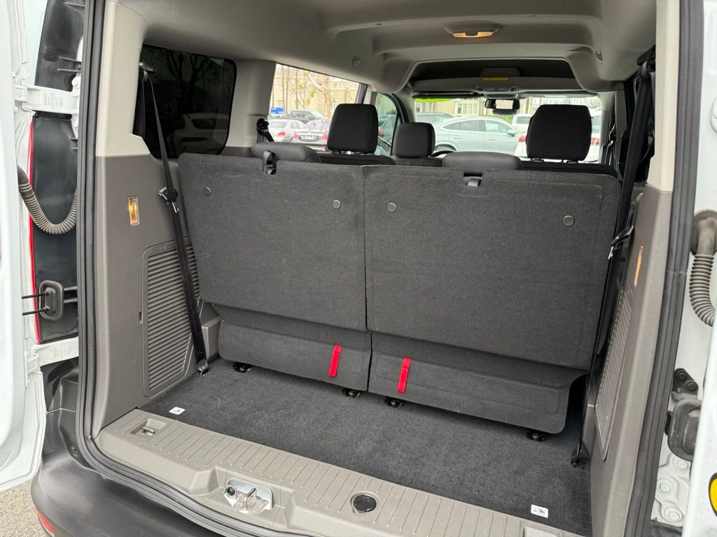 Used 2022 Ford Transit Connect XL w/ Trailer Tow Package image 19
