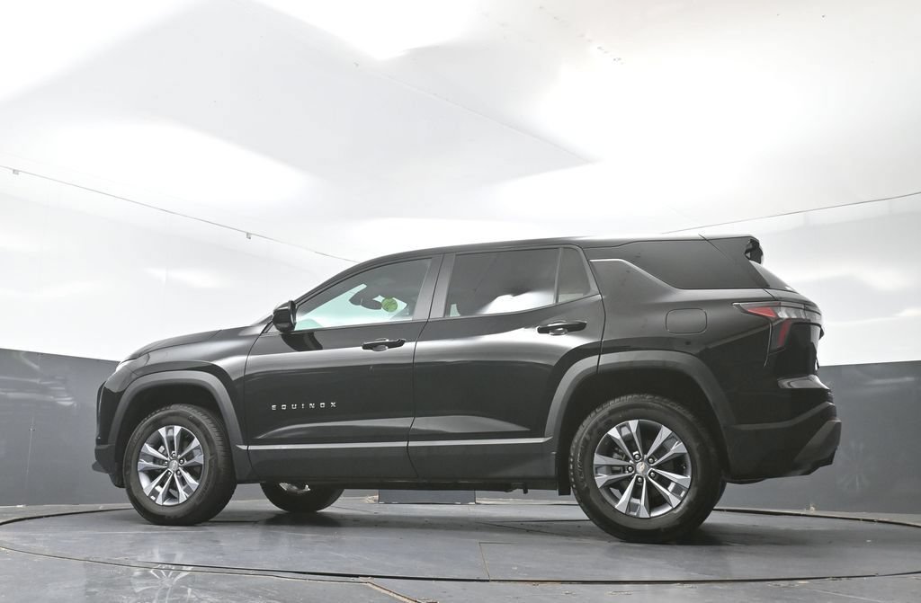 Used 2026 Chevrolet Equinox LT AWD/4WD image 55