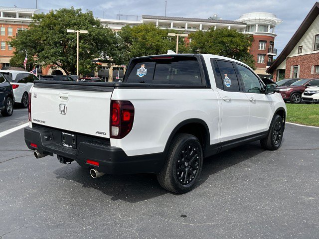 Used 2023 Honda Ridgeline Black Edition image 6