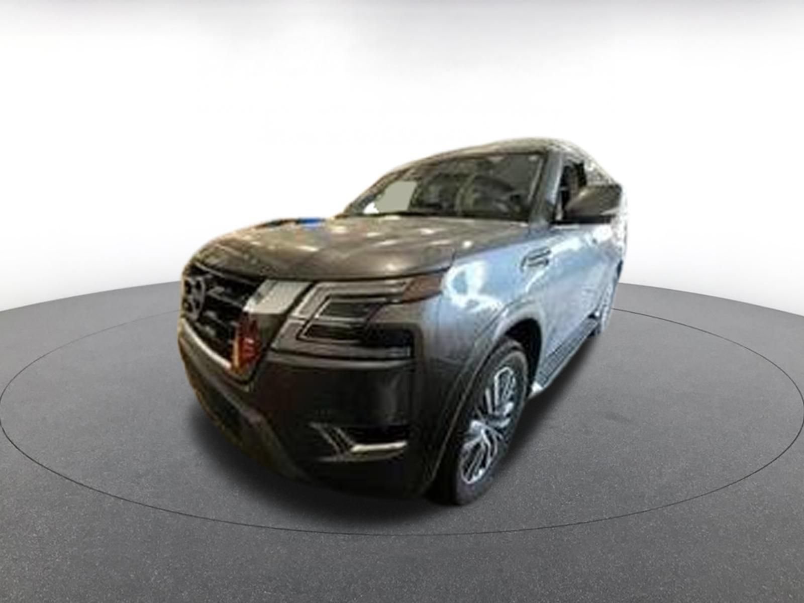 Used 2024 Nissan Armada SL RWD image 2