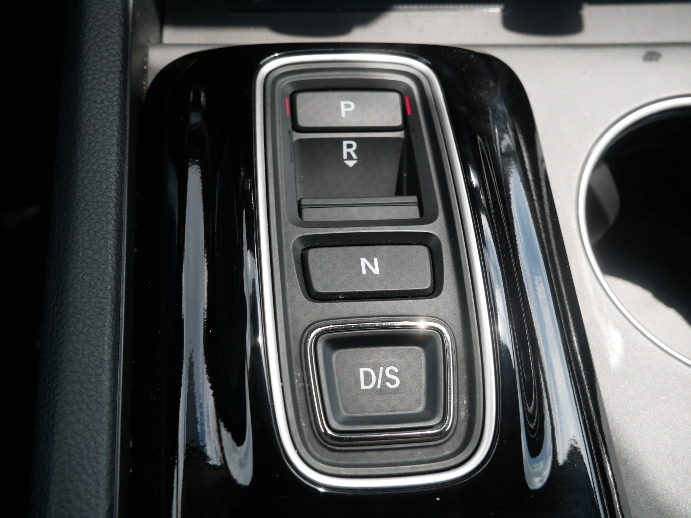 Certified 2023 Honda Pilot Touring image 24