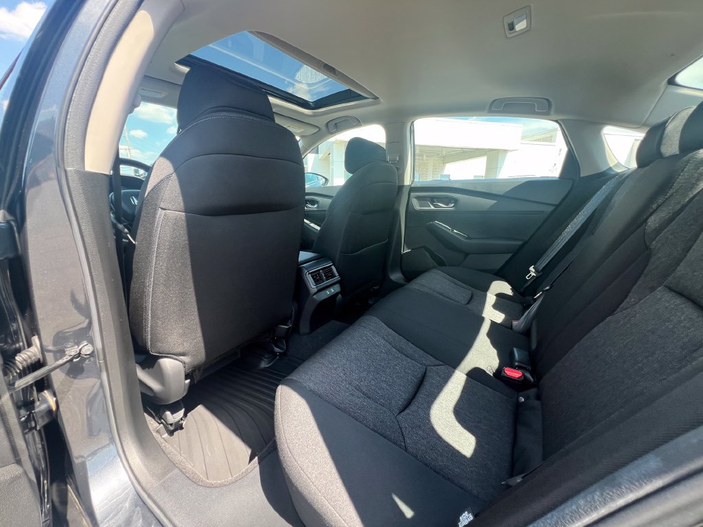 Used 2025 Honda Accord SE image 29