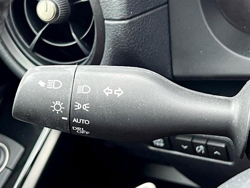 Used 2025 Lexus IS 300 w/ Comfort Package image 23