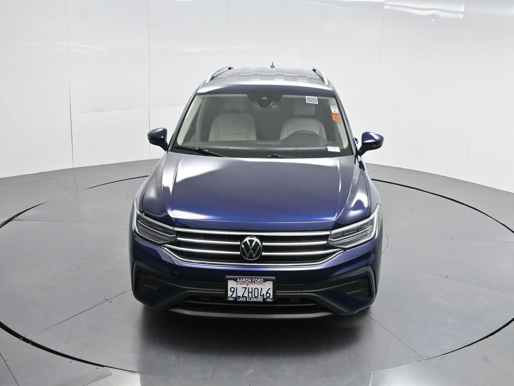 Used 2024 Volkswagen Tiguan SE image 44