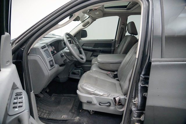 Used 2008 Dodge Ram 1500 Truck SLT image 23