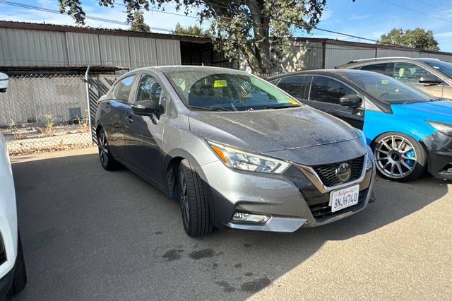 Used 2020 Nissan Versa SR FWD video 2