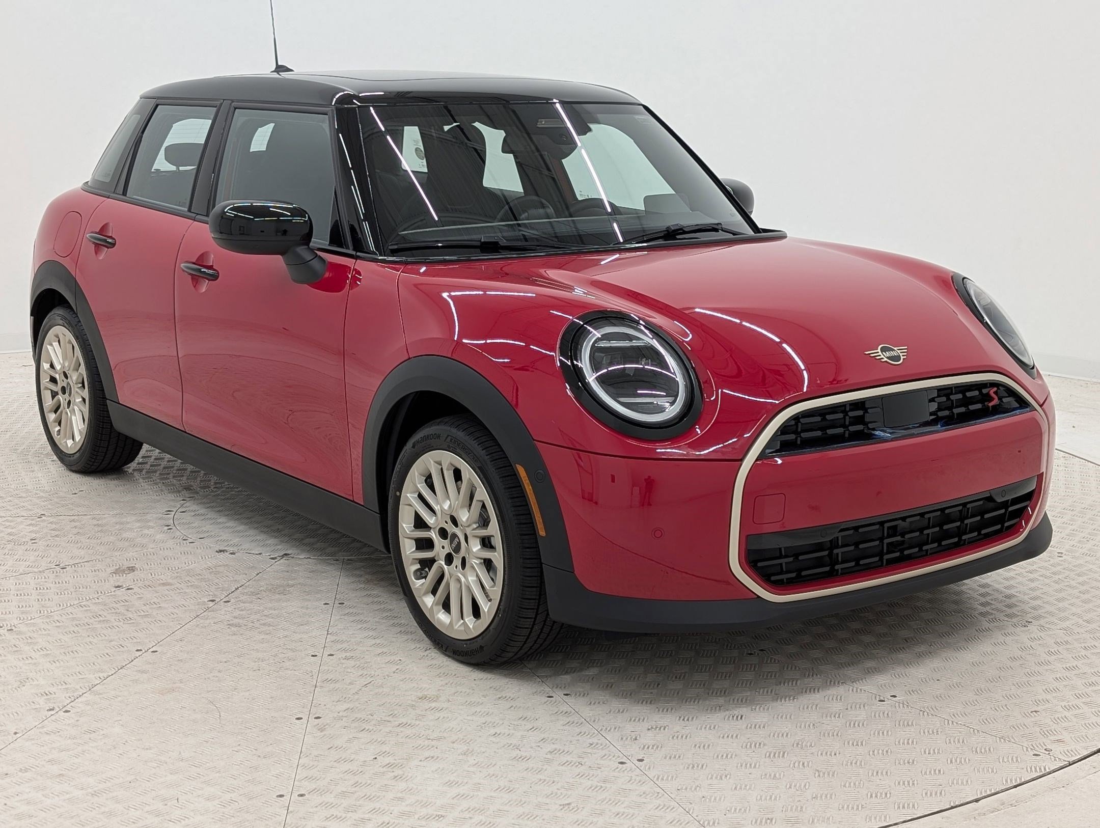 New 2025 MINI Cooper S image 6
