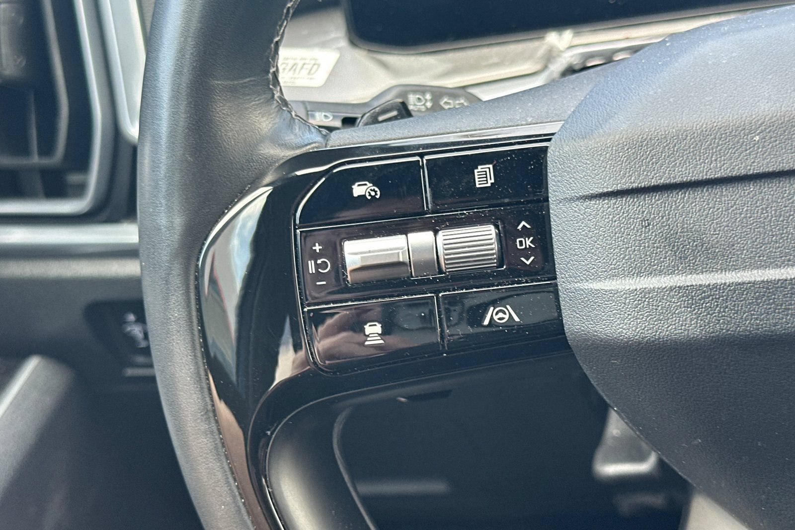 Certified 2026 Kia Sorento SX Prestige AWD/4WD image 37