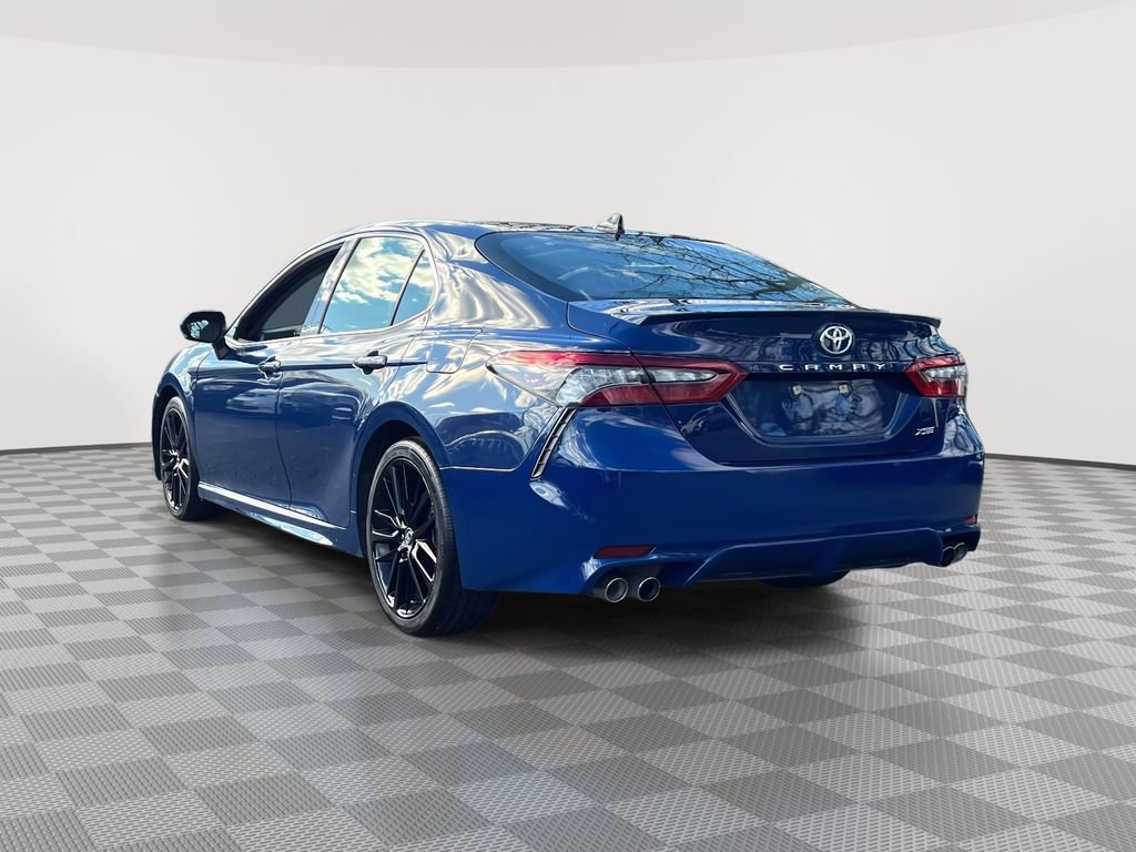 Used 2023 Toyota Camry XSE image 5