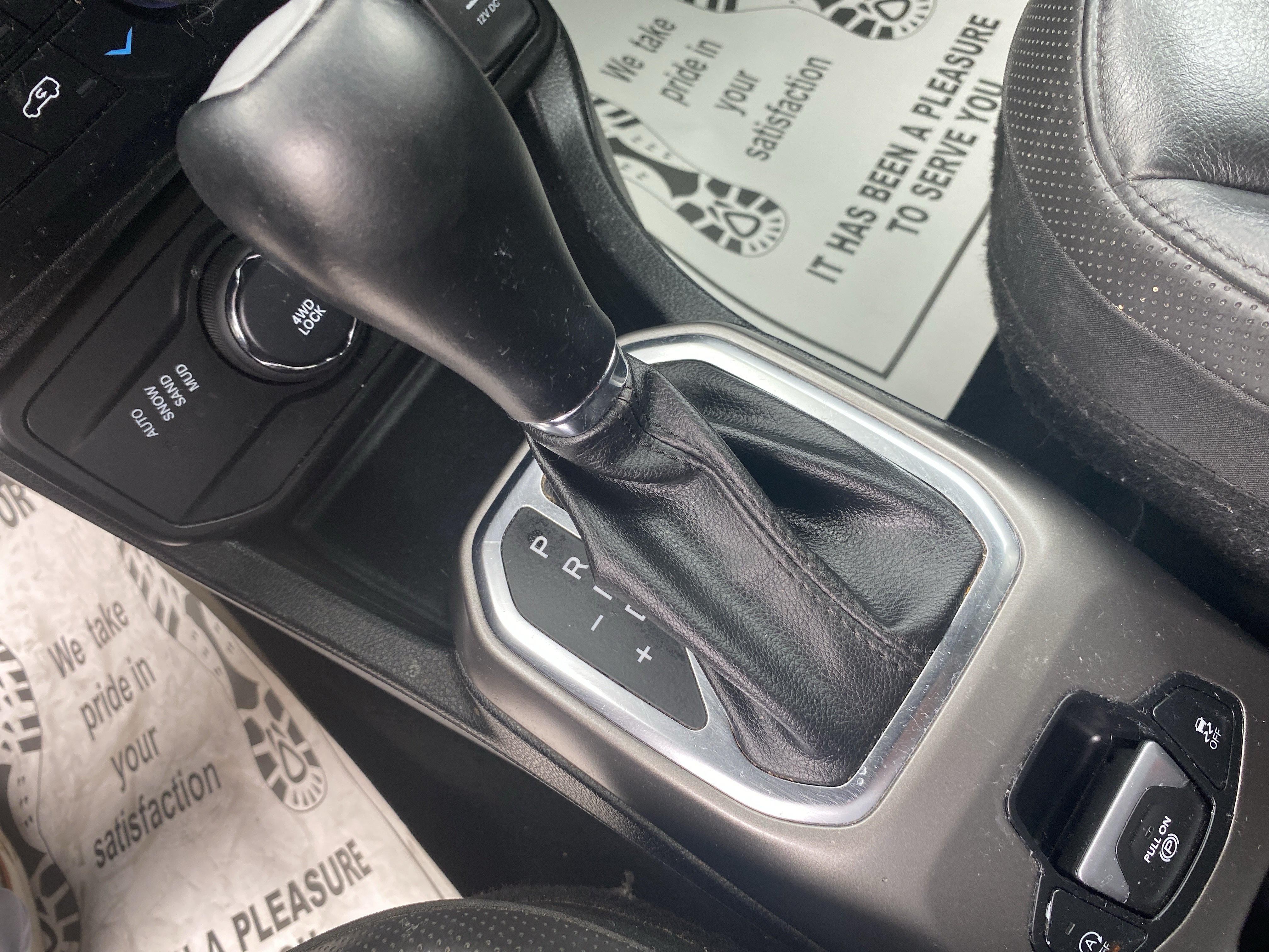 Used 2020 Jeep Renegade Altitude AWD/4WD image 15