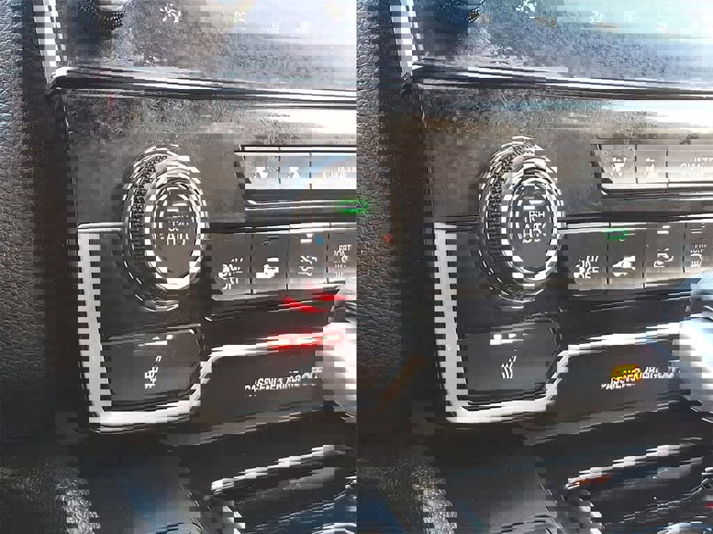 Used 2020 Honda CR-V EX image 19