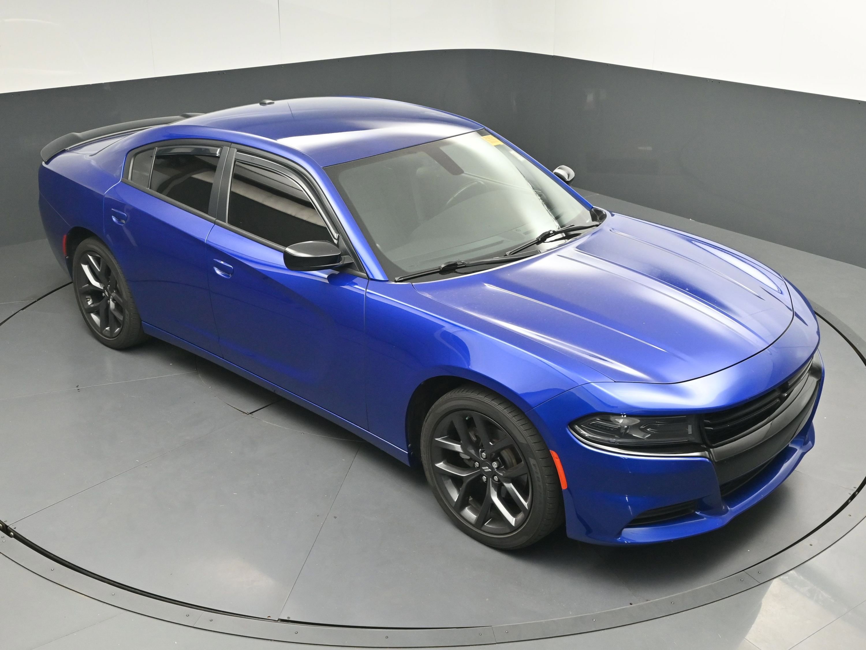 Used 2022 Dodge Charger SXT w/ Blacktop Package RWD image 32