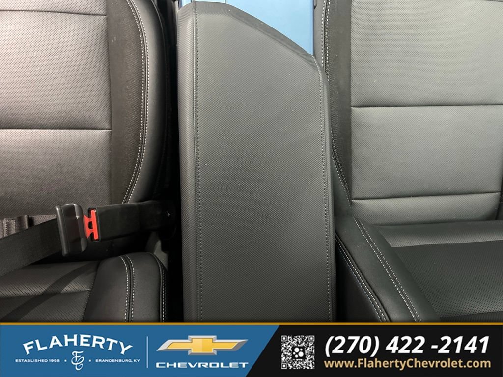 Used 2024 Chevrolet Equinox EV LT FWD image 30