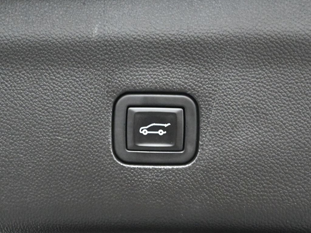 Used 2021 Buick Enclave Premium w/ Surround and Sites Package AWD/4WD image 47
