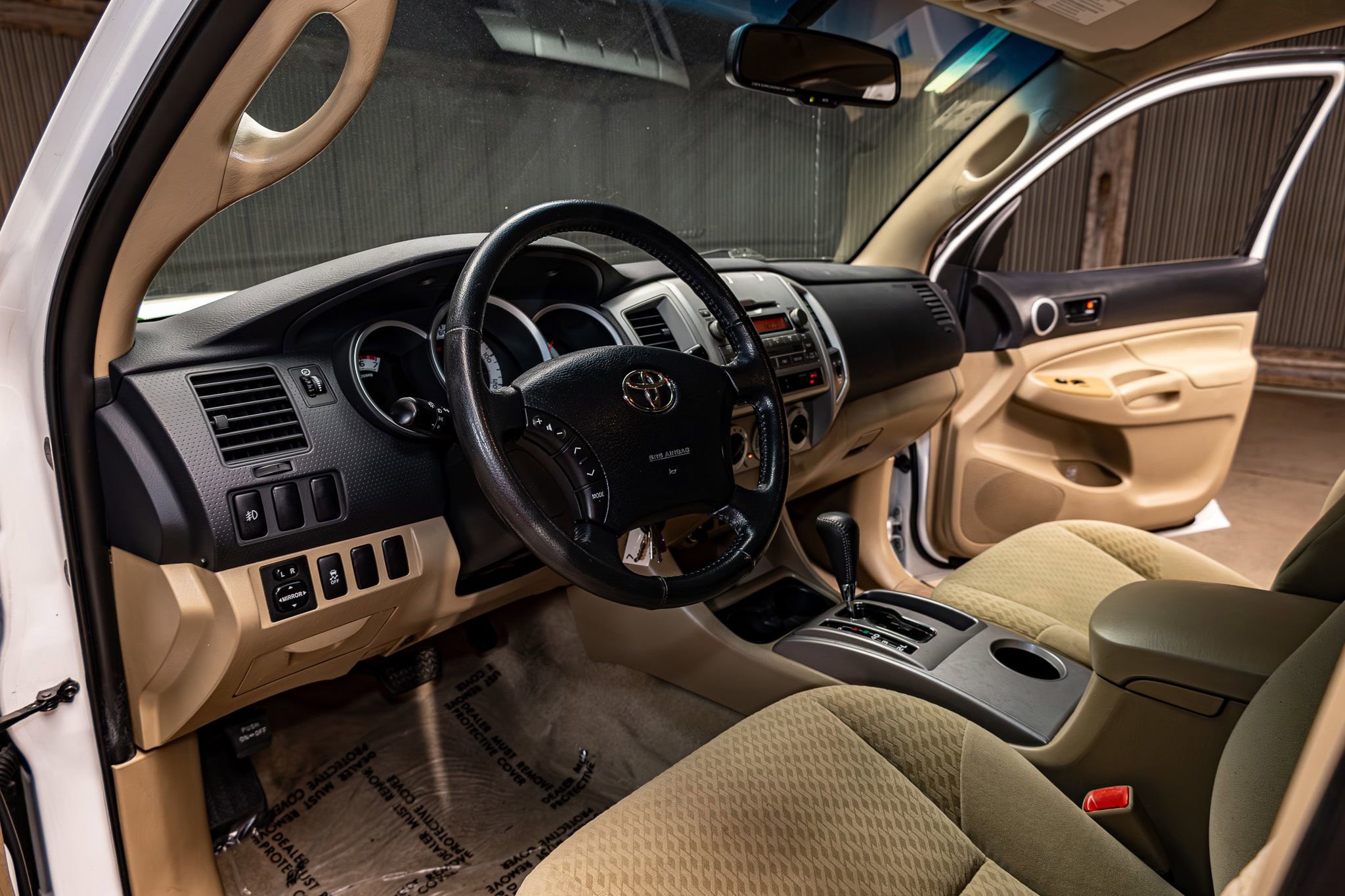 Used 2011 Toyota Tacoma PreRunner w/ SR5 Pkg #2 image 12