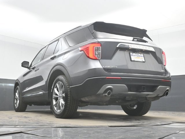 Used 2021 Ford Explorer Limited w/ Equipment Group 301A AWD/4WD image 53