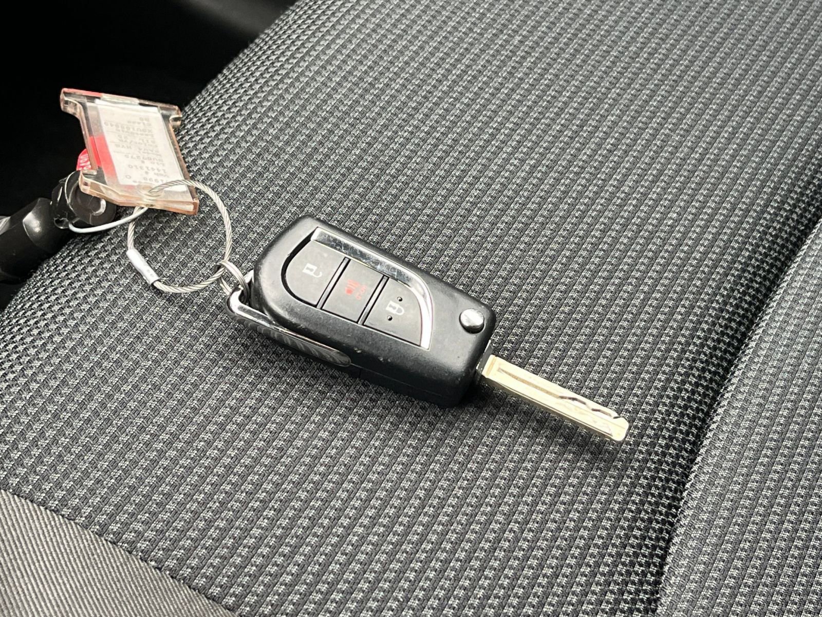 Used 2025 Toyota RAV4 LE image 22