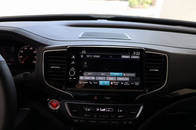 New 2025 Honda Ridgeline Black Edition image 22