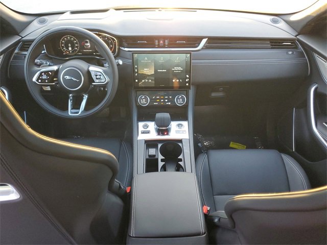 New 2026 Jaguar F-PACE R-Dynamic S image 17