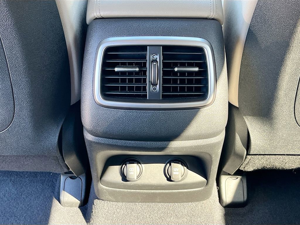Used 2020 Kia Sorento S FWD image 30
