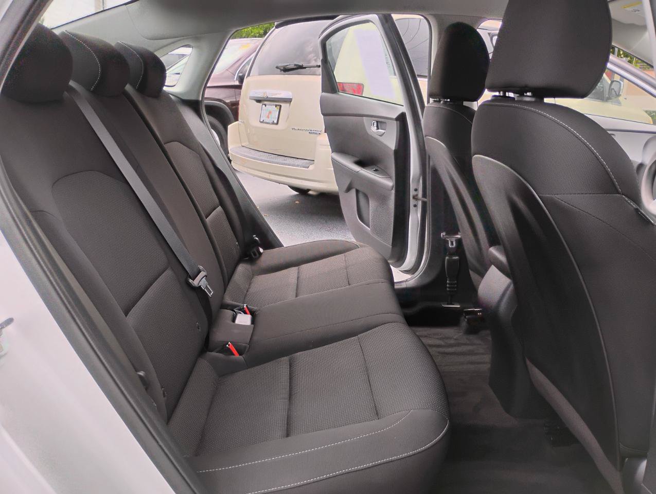 Used 2021 Kia Forte LXS FWD image 35