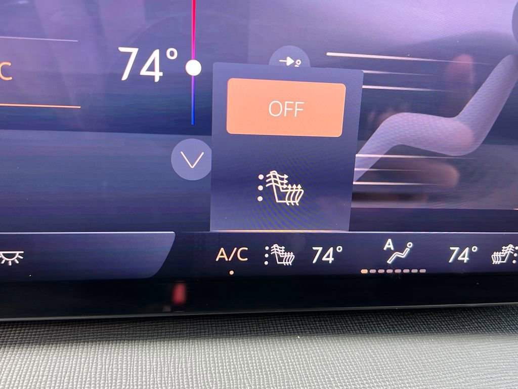 Used 2025 Buick Enclave Preferred image 14